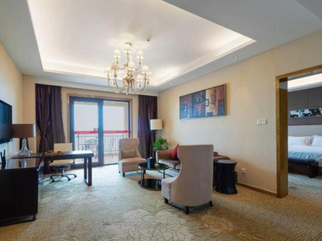 Haiyang Shenglong Jianguo Hotel Fengcheng  Luaran gambar