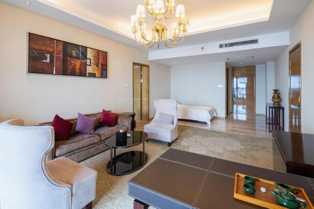 Haiyang Shenglong Jianguo Hotel Fengcheng  Luaran gambar
