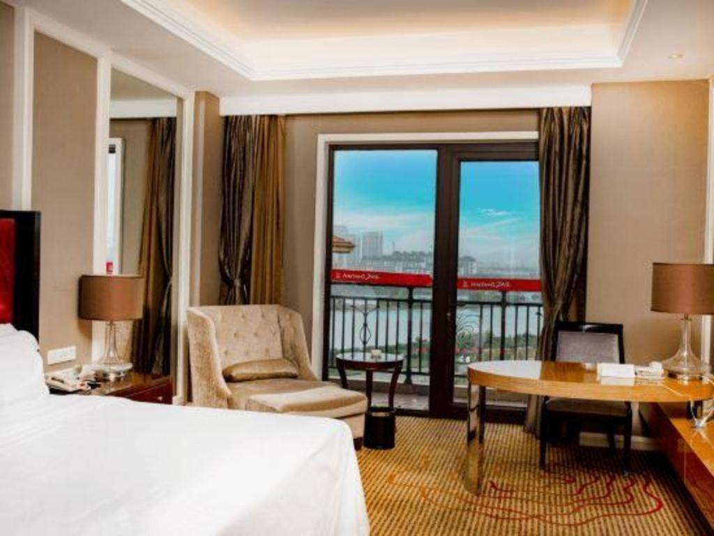 Haiyang Shenglong Jianguo Hotel Fengcheng  Luaran gambar